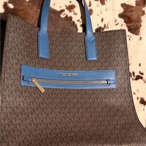 Michael Kors Kenly Large Tote